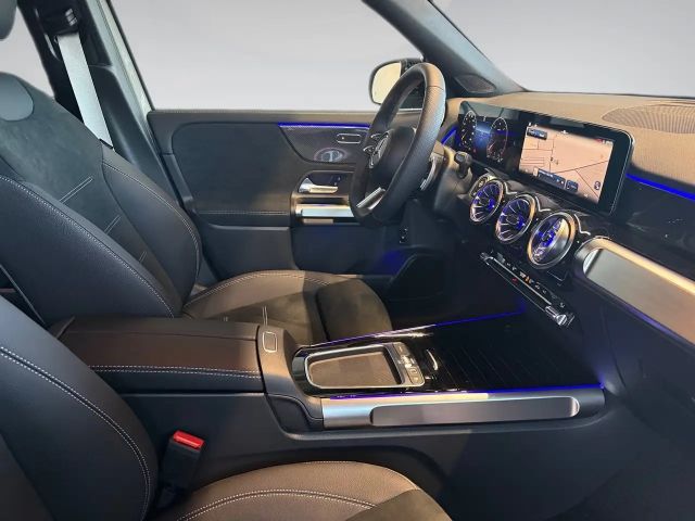 Mercedes-Benz GLB 200 4MATIC AMG Line GLB 200 d