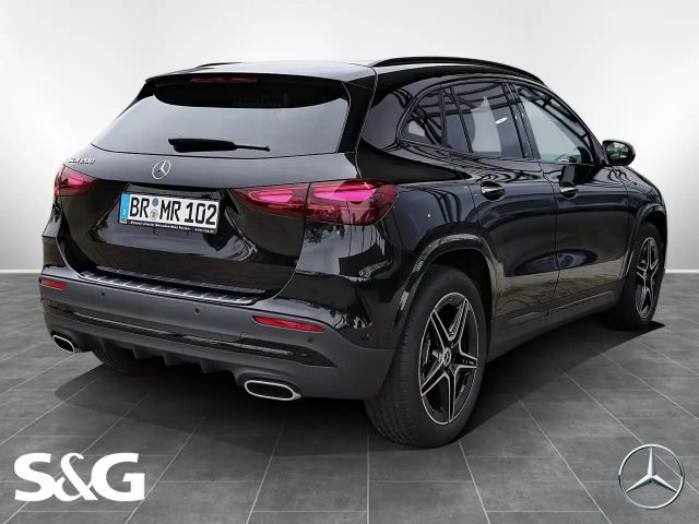 Mercedes-Benz GLA 200 AMG Line