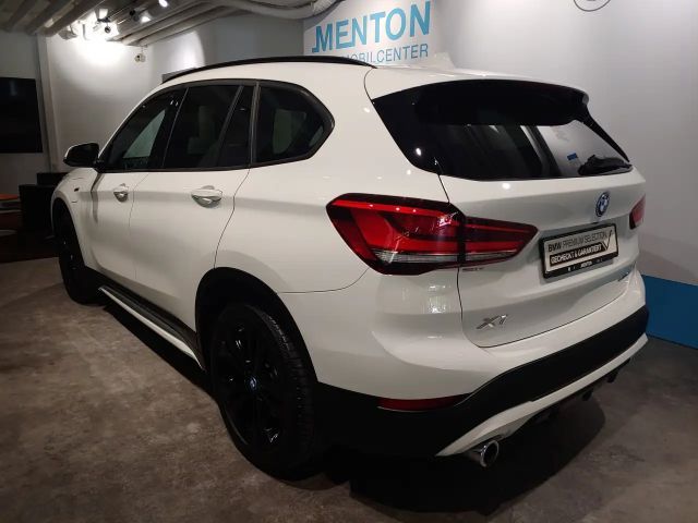BMW X1 xDrive25e