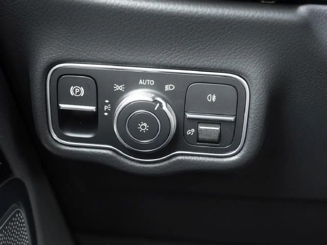 Mercedes-Benz G 450 450d AMG Line