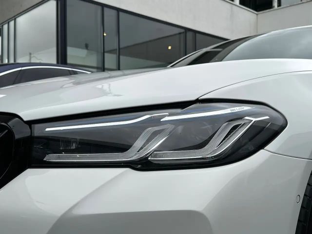 BMW 540 540d M-Sport Touring xDrive