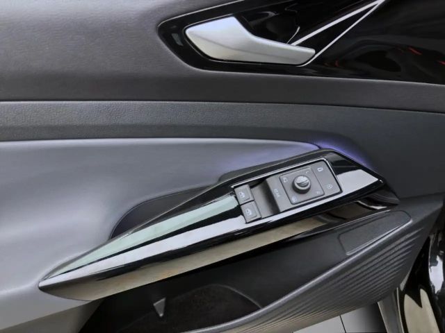 Volkswagen ID.4 IQ.Drive Performance Pure