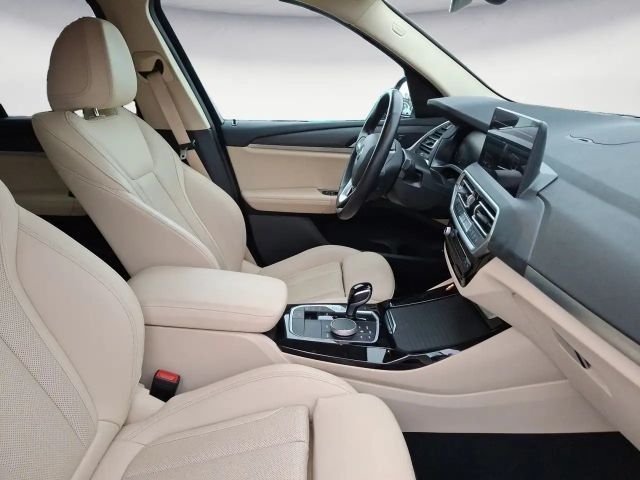 BMW X3 xDrive30e