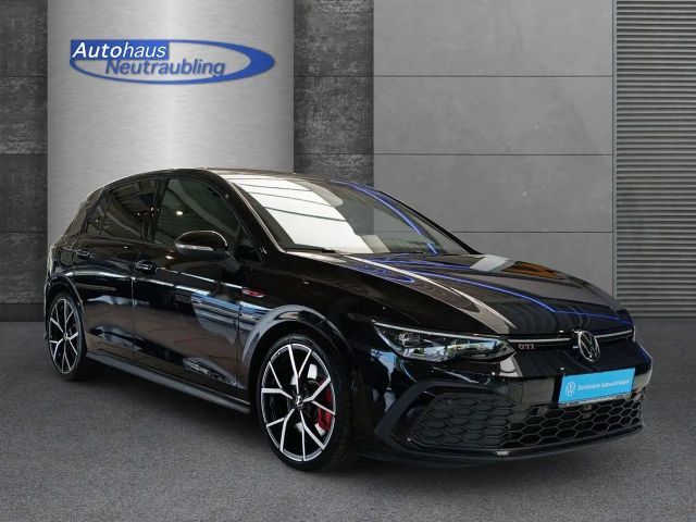 Volkswagen Golf 2.0 TSI DSG