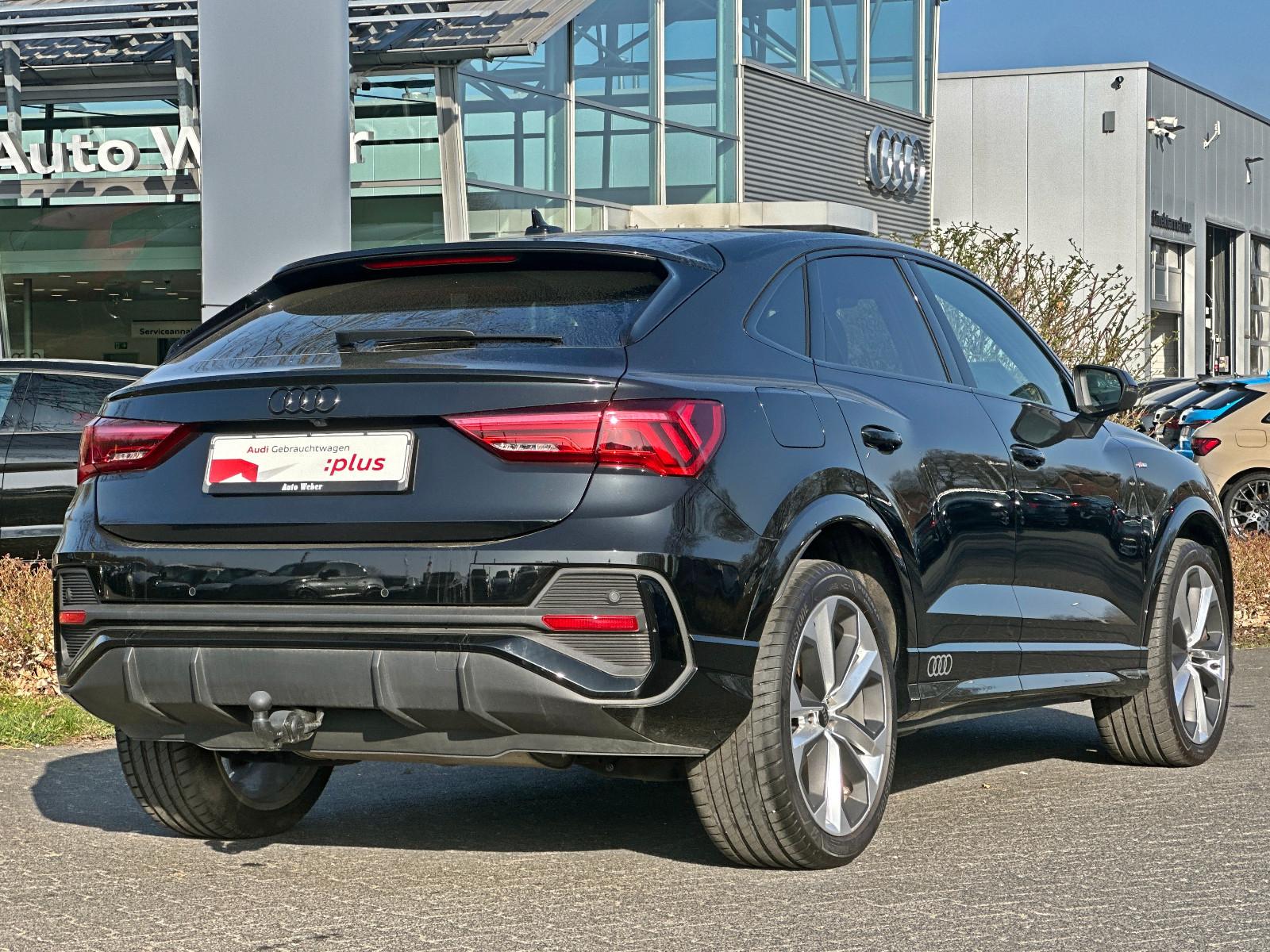 Audi Q3 35 TFSI S-Line Sportback