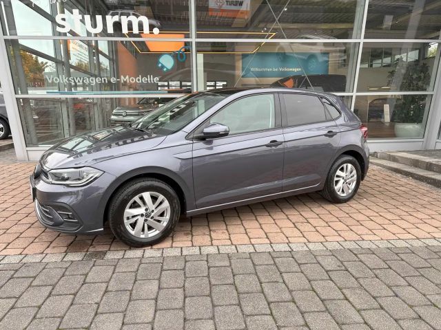 Volkswagen Polo 1.0 TSI DSG Style