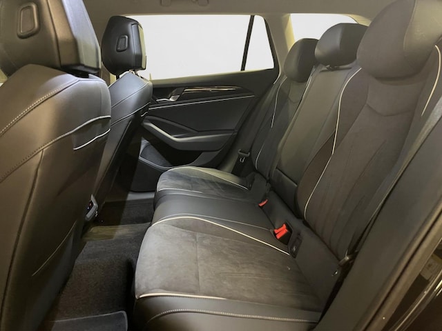 Volkswagen Passat Business DSG