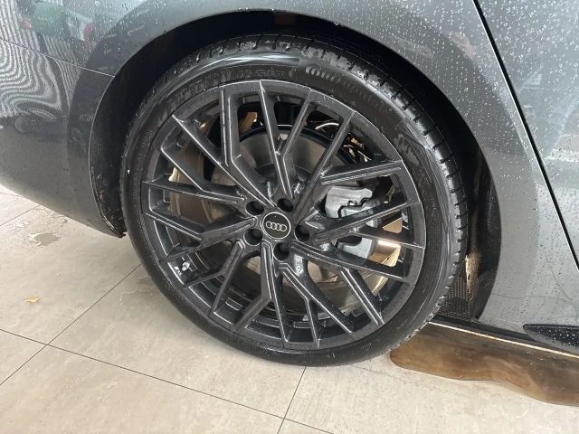 Audi A6 e-tron Avant Edition