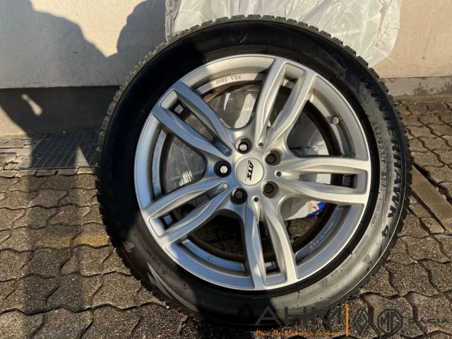 BMW 330 330e Luxury Line Touring