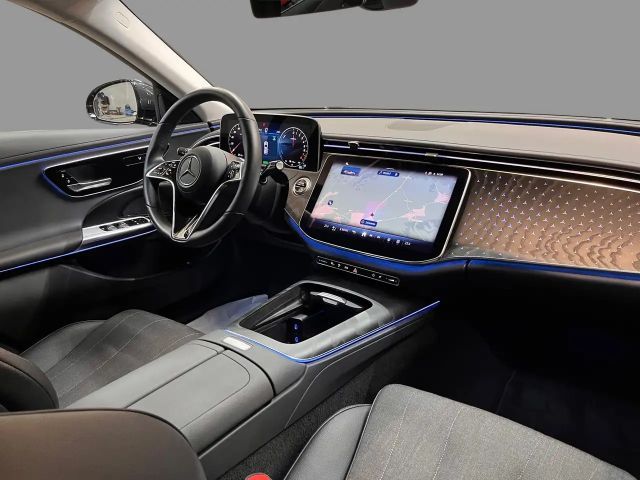 Mercedes-Benz E 300 E 300 e Estate