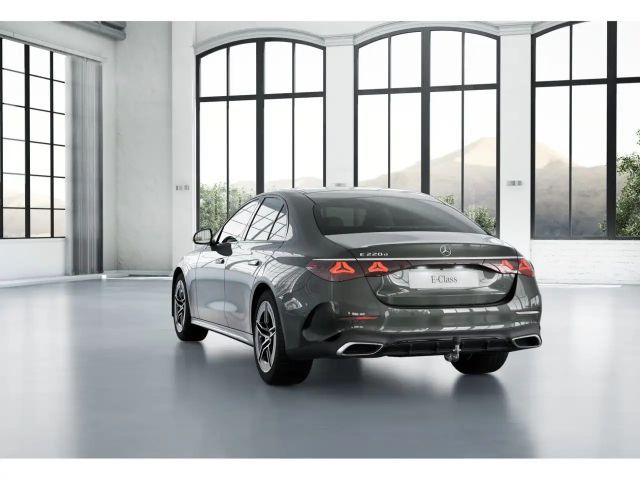 Mercedes-Benz E 220 AMG Line E 220 d Sedan