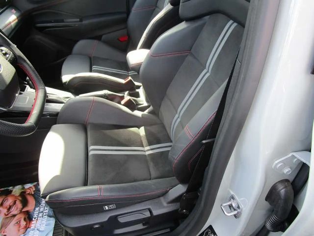 Ford Puma EcoBoost ST Line