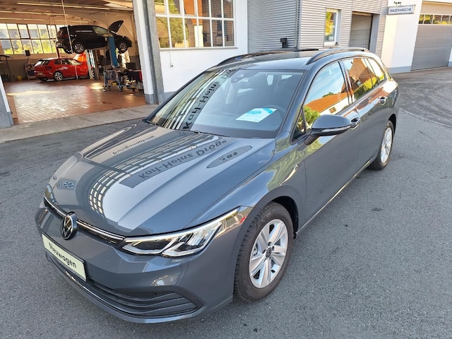 Volkswagen Golf Life Variant