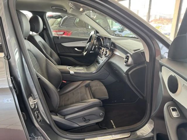 Mercedes-Benz GLC 220 4MATIC AMG Line