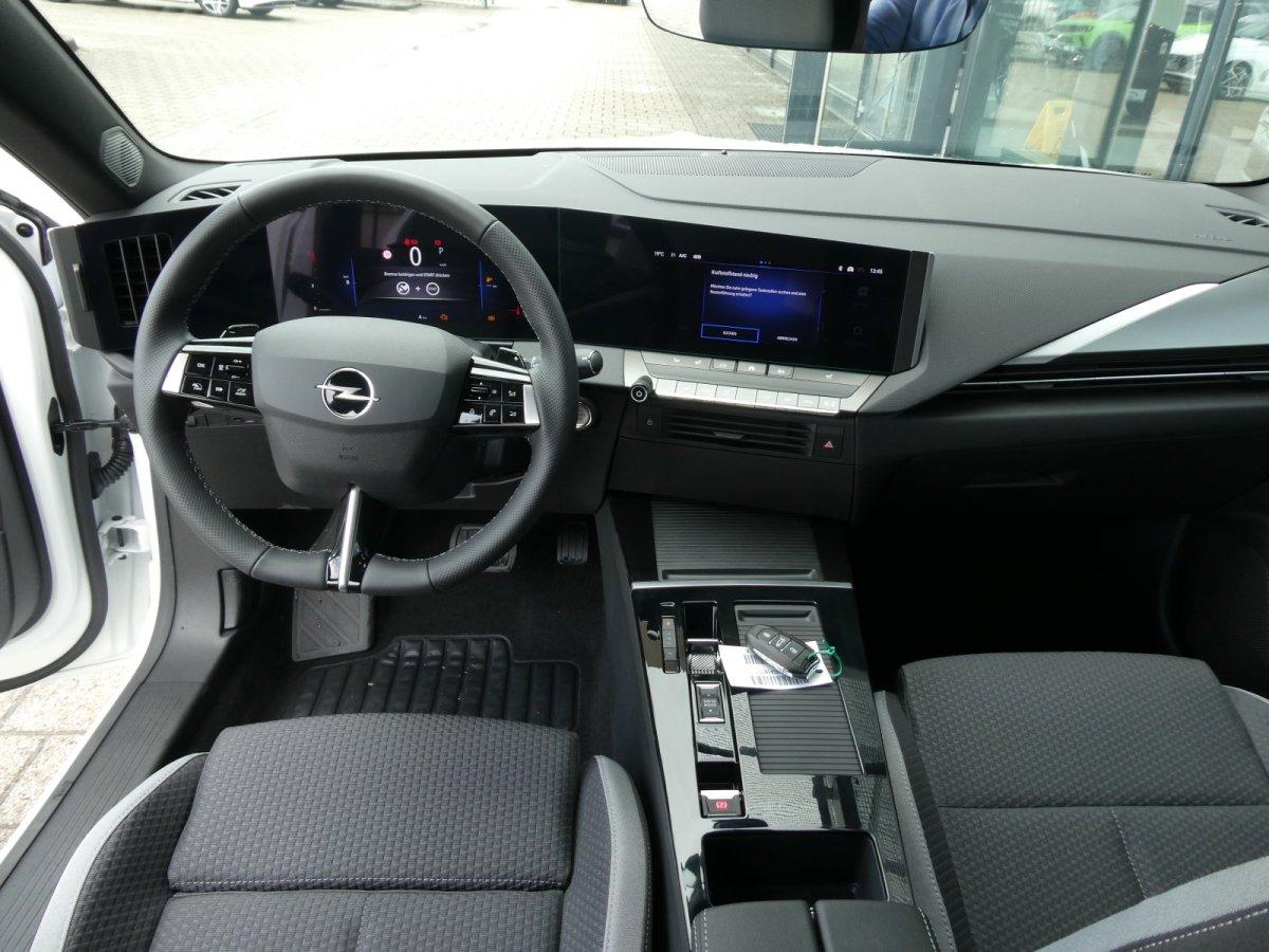 Opel Astra 1.2 Turbo Edition Turbo