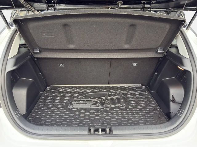 Hyundai i20 *** i-LINE PLUS *** noch ein 4 ZYLINDER MOTOR ***