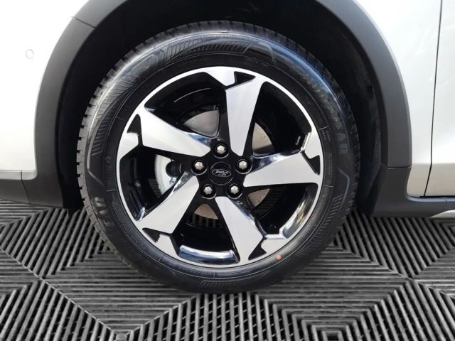 Ford Focus Active EcoBoost Wagon