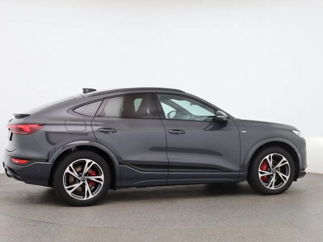 Audi Q6 e-tron Quattro