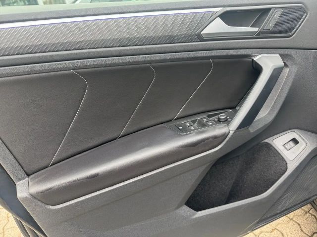 Volkswagen Tiguan 1.5 TSI IQ.Drive R-Line