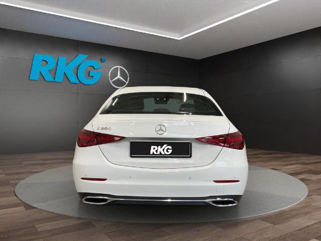 Mercedes-Benz C 200 Sedan