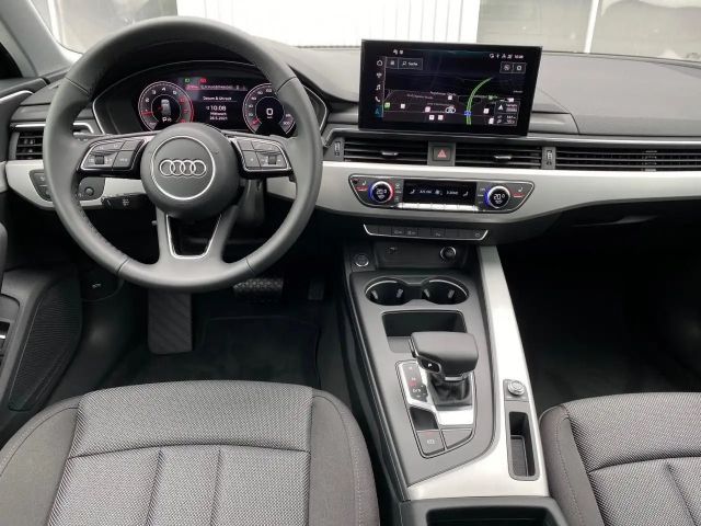 Audi A4 35 TFSI Avant S-Tronic