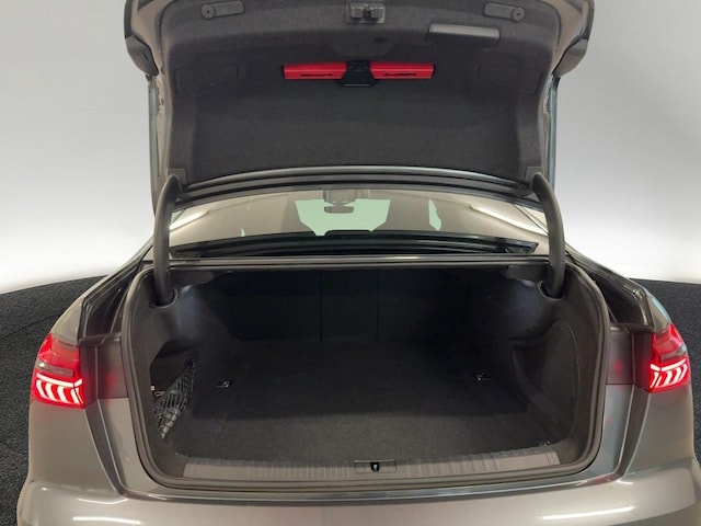 Audi A6 45 TFSI S-Line S-Tronic Sedan