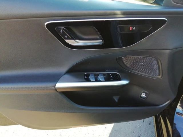 Mercedes-Benz C 220 AVANTGARDE C 220 d Sedan