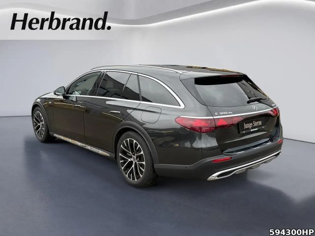 Mercedes-Benz E 300 4MATIC Estate