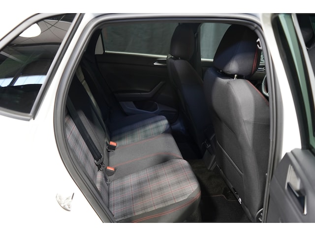 Volkswagen Polo 2.0 TSI IQ.Drive