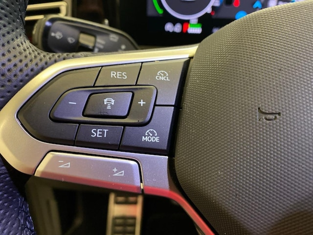 Volkswagen Tiguan R-Line eHybrid