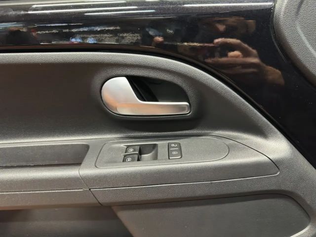 Volkswagen e-up! ! e-up!