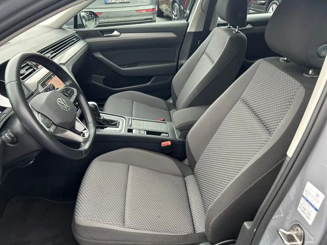Volkswagen Passat 1.5 TSI DSG Variant