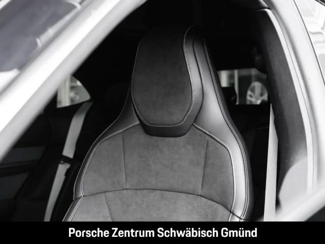 Porsche Taycan 4 Cross Turismo