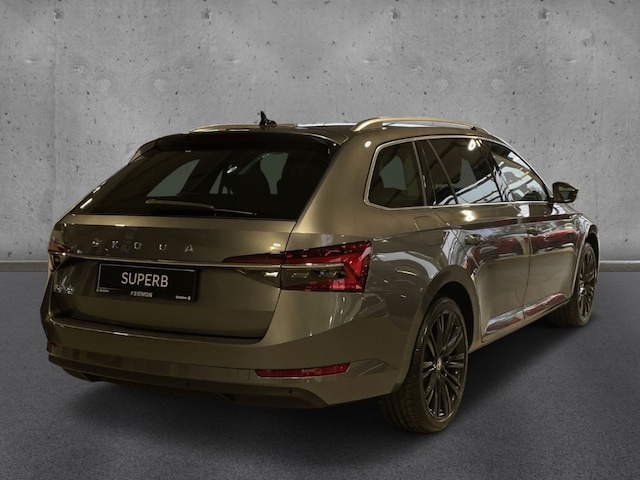 Skoda Superb 2.0 TDI Combi Style Style