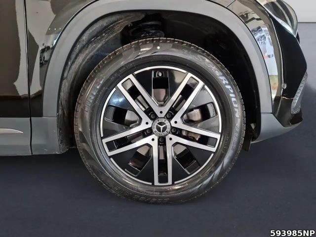 Mercedes-Benz GLA 200 Progressive