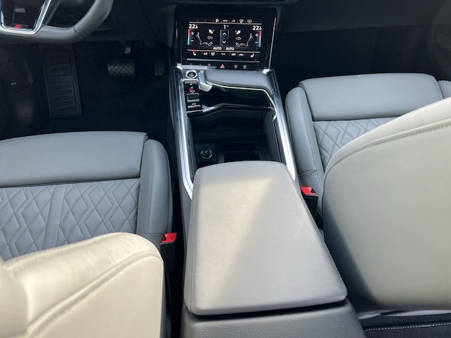 Audi e-tron 55 Quattro S-Line