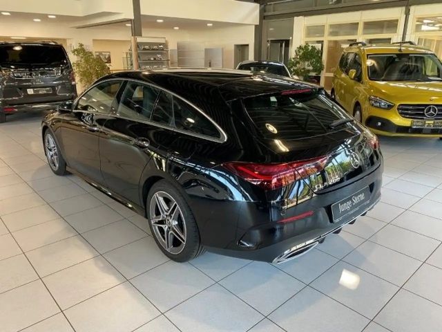 Mercedes-Benz CLA 200 AMG Line