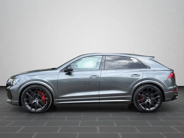 Audi RS Q8 SUV 441 kW tiptronic