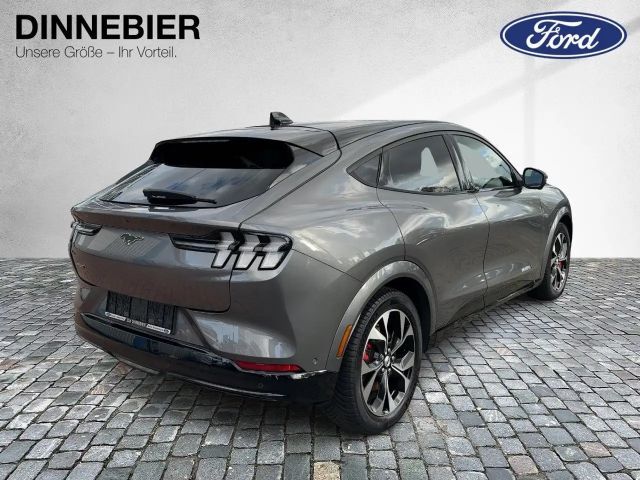 Ford Mustang Mach-E AWD