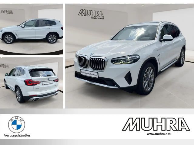 BMW X3 xDrive30e