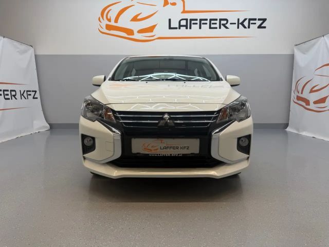 Mitsubishi Space Star Invite MIVEC Star