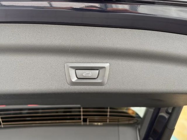 BMW X1 sDr.20i Aut. PANO+KAM+AKTIVS+MEMORY+SPUR+AL+