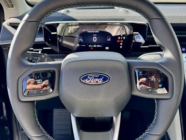 Ford Explorer EV RWD