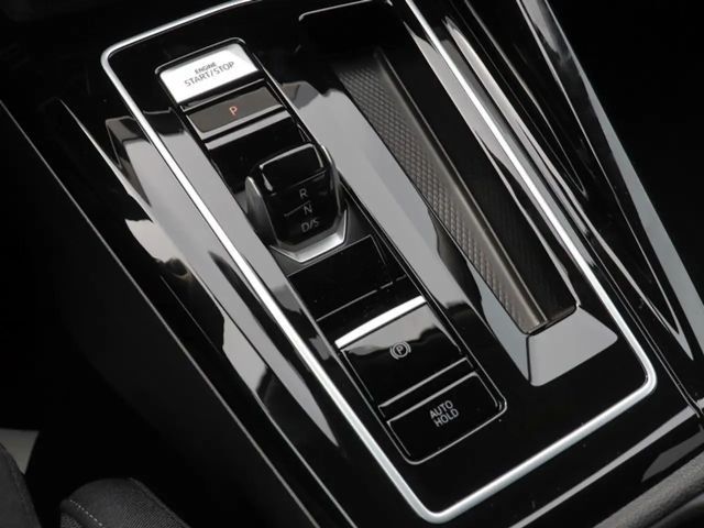 Volkswagen Golf DSG Golf VIII Style Variant