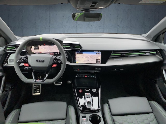 Audi RS3 Quattro S-Tronic Sedan