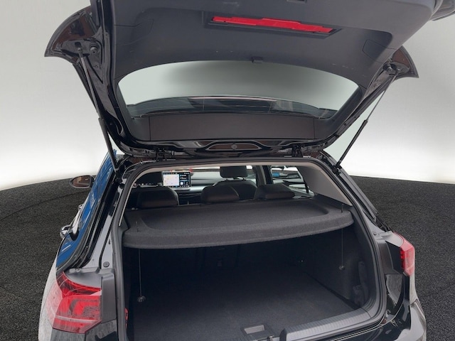 Volkswagen Golf 1.5 eTSI DSG Golf VIII