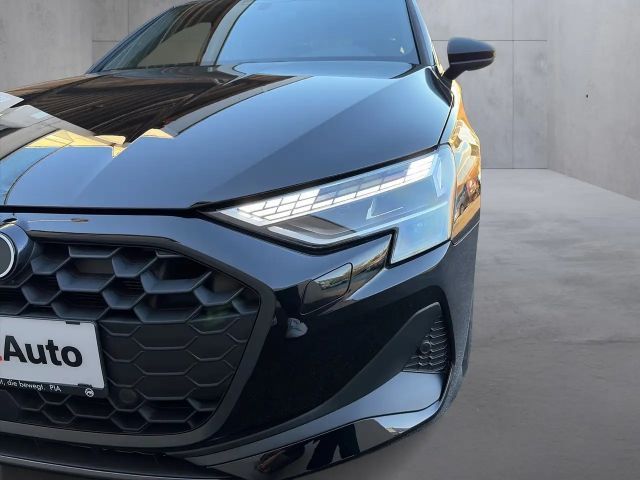 Audi A3 30 TFSI Sedan