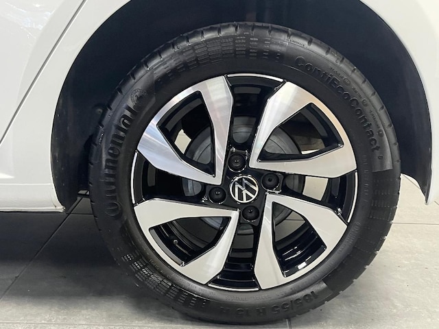 Volkswagen up! Active