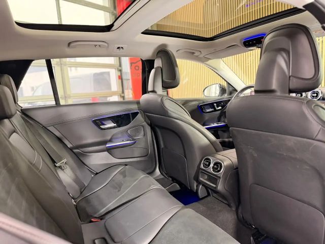 Mercedes-Benz C 220 4MATIC AMG Line