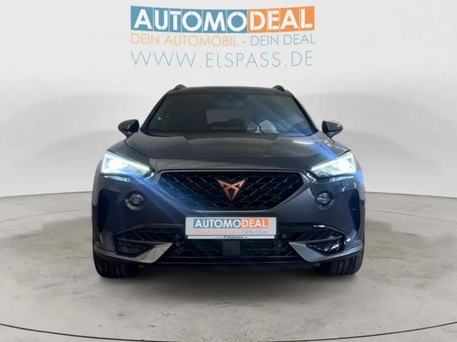 Cupra Formentor AUTOMATIK NAV LED AHK DIG-DISPLAY KAMERA ACC SITZ.